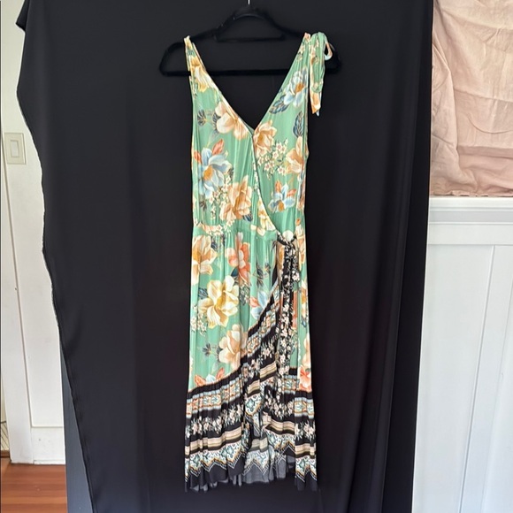 FARM for Anthropology Floral V-Neck Wrap Dress - Large - Picture 1 of 10